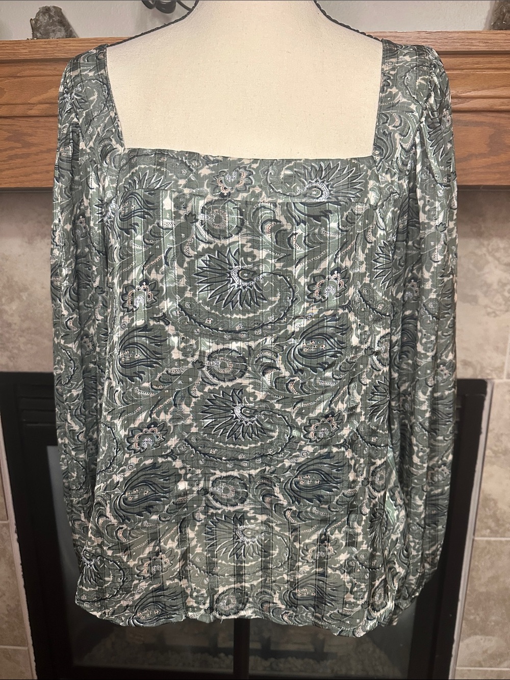 Anthropologie LUCCA L Sage Green Paisley Square Neck Pintuck Boho Blouse